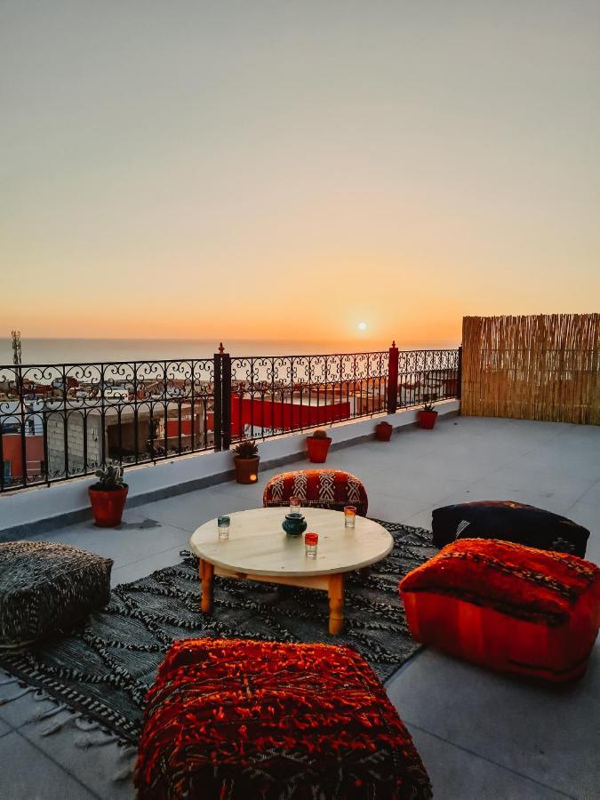Хостел Cactus Surf House Tamraght Экстерьер фото